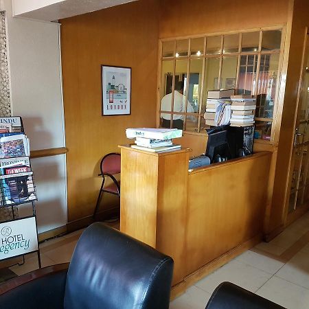 Hotel Regency Thiruvananthapuram Εξωτερικό φωτογραφία