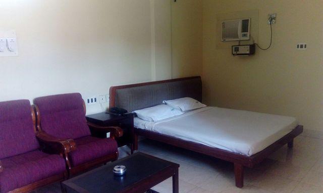 Hotel Regency Thiruvananthapuram Εξωτερικό φωτογραφία