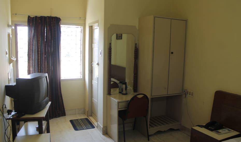 Hotel Regency Thiruvananthapuram Εξωτερικό φωτογραφία