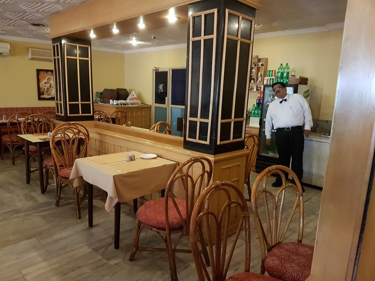 Hotel Regency Thiruvananthapuram Εξωτερικό φωτογραφία